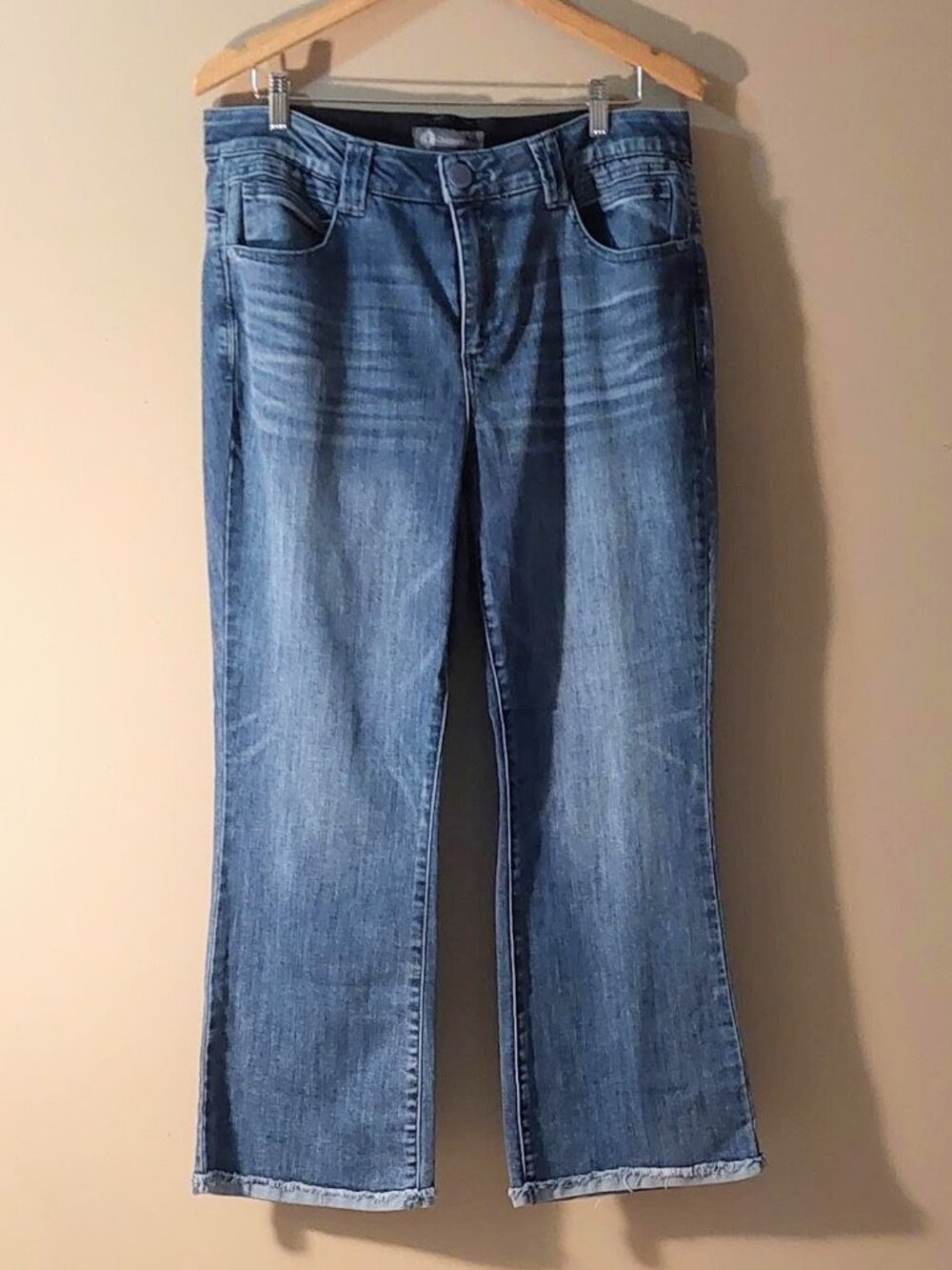 Democracy Indigo Blue “Ab”solution Crop Itty Bitty Flare Jeans Size: 16W